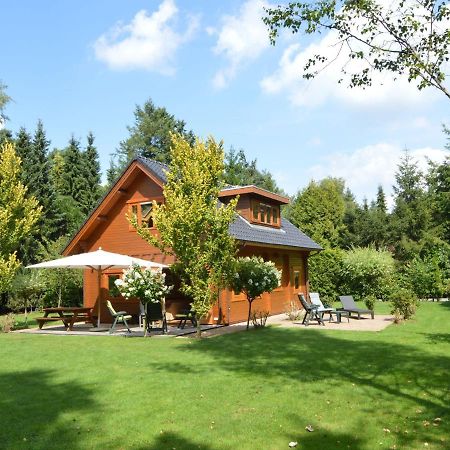 Wooden Villa On The Veluwe Wissel Exterior foto